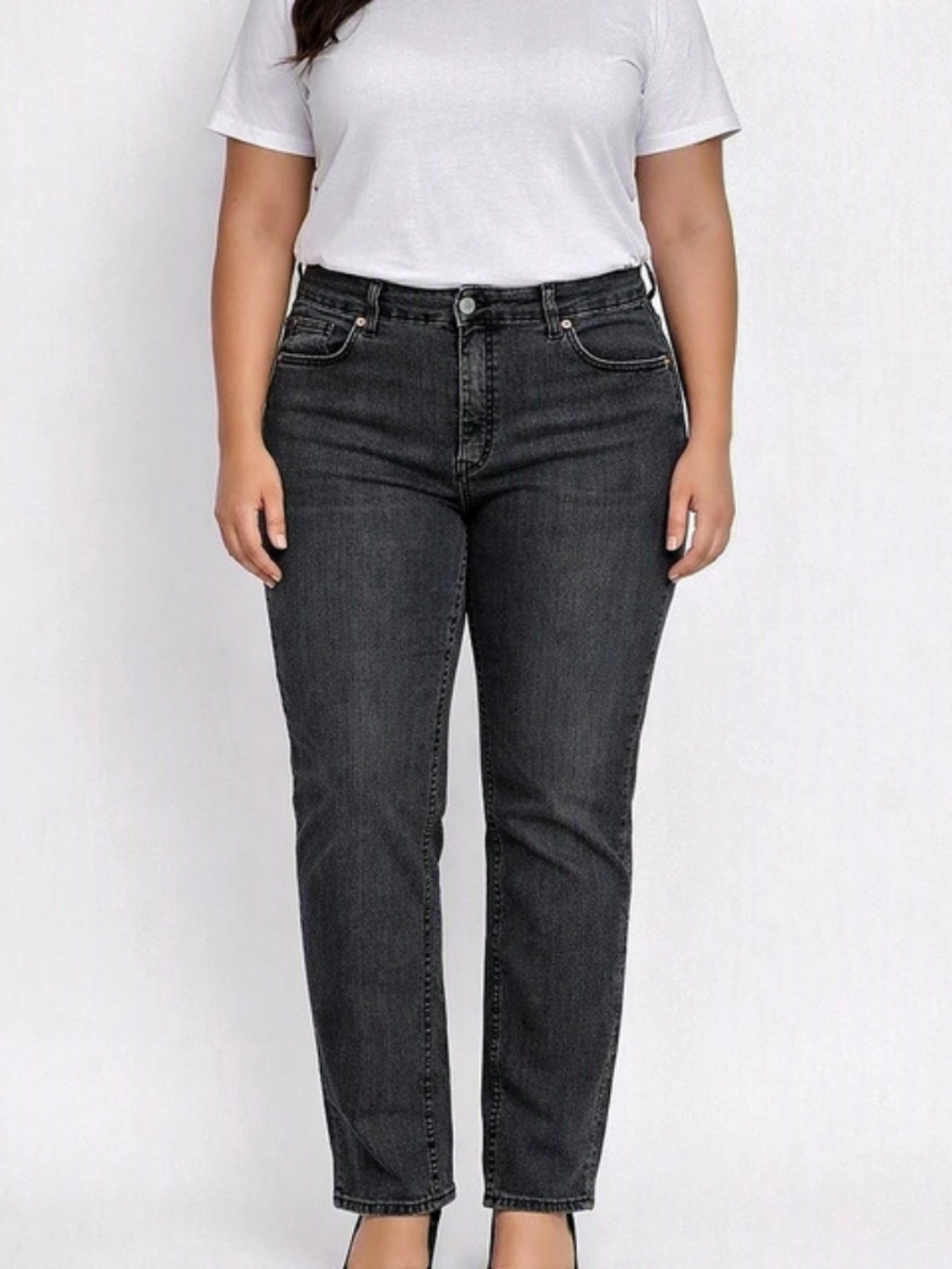 H&M Straight Leg Jeans in Gray Waist 16 Like New